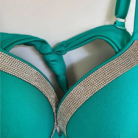 Victoria’s Secret Shiny bikini top new with tags size 38C - Picture 3 of 9